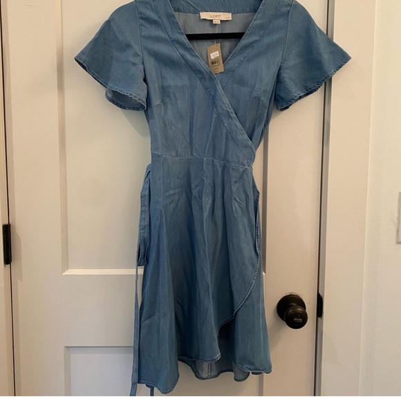 Loft chambray wrap dress 00P - Picture 4 of 5